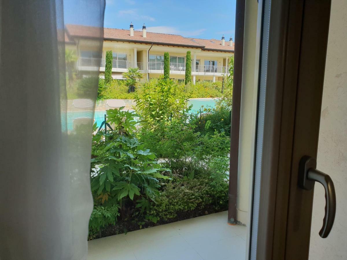 Sirmione Park View Luxury Apartments Exterior photo