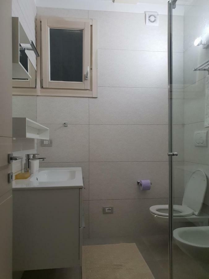 Sirmione Park View Luxury Apartments Exterior photo
